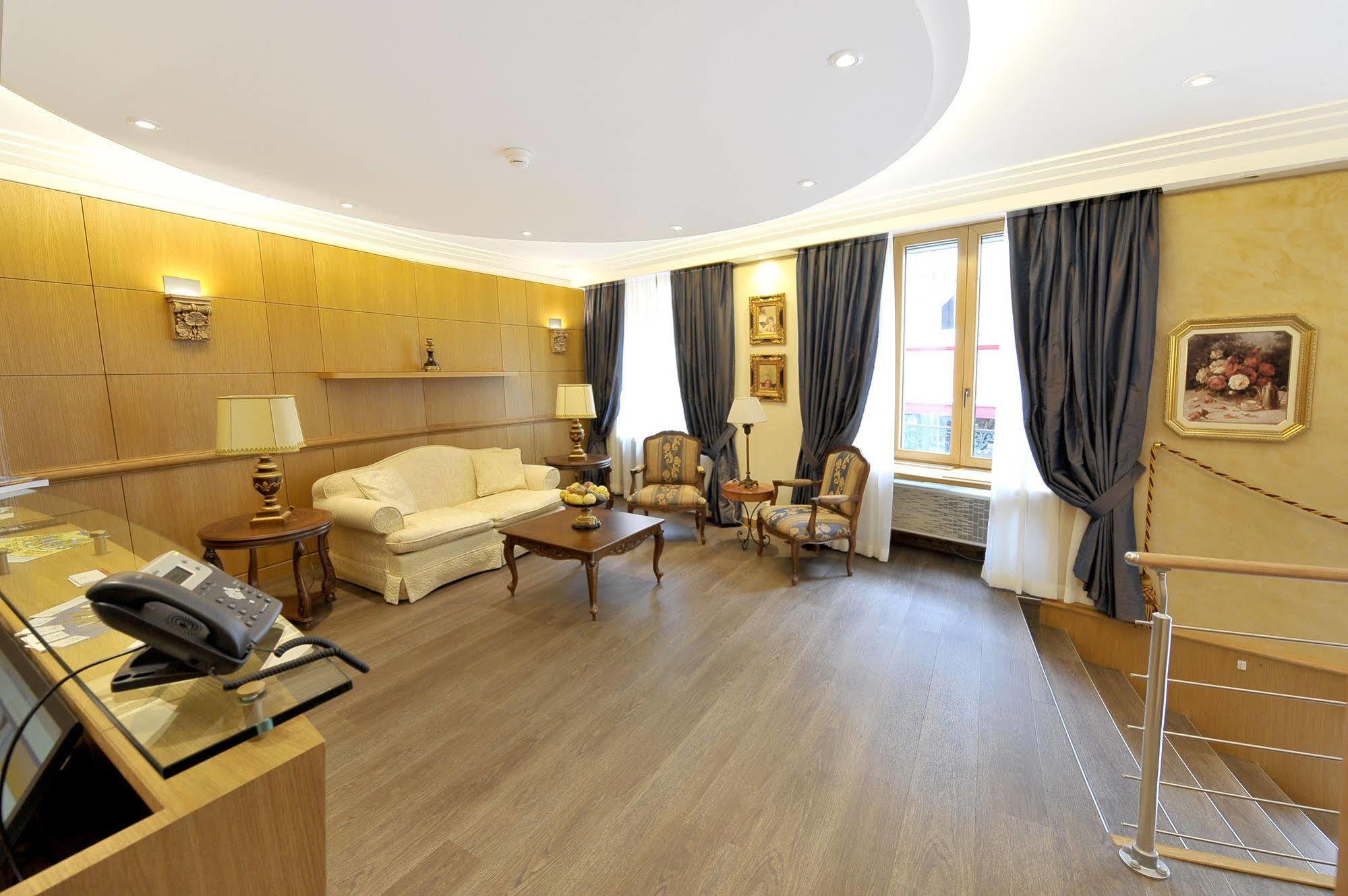 Le Rive Hotel 4*
